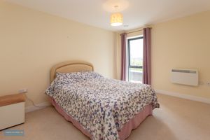 Bedroom- click for photo gallery